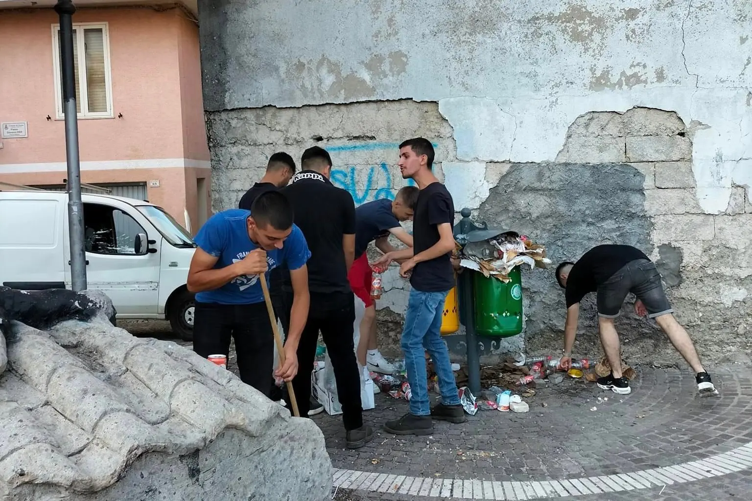 I ragazzi all'opera (foto Onano)