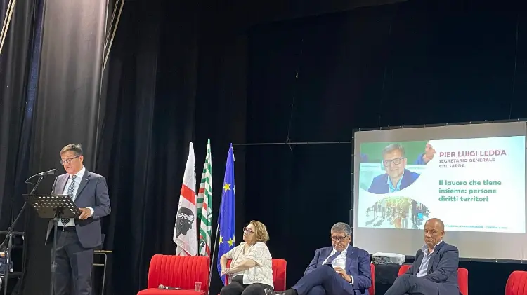https://immagini.unionesarda.it/version/c:OGQ3ZTRmZTYtOTk2My00:YTRlMTAzNTUtZGEzMi00/image.webp?f=16:9