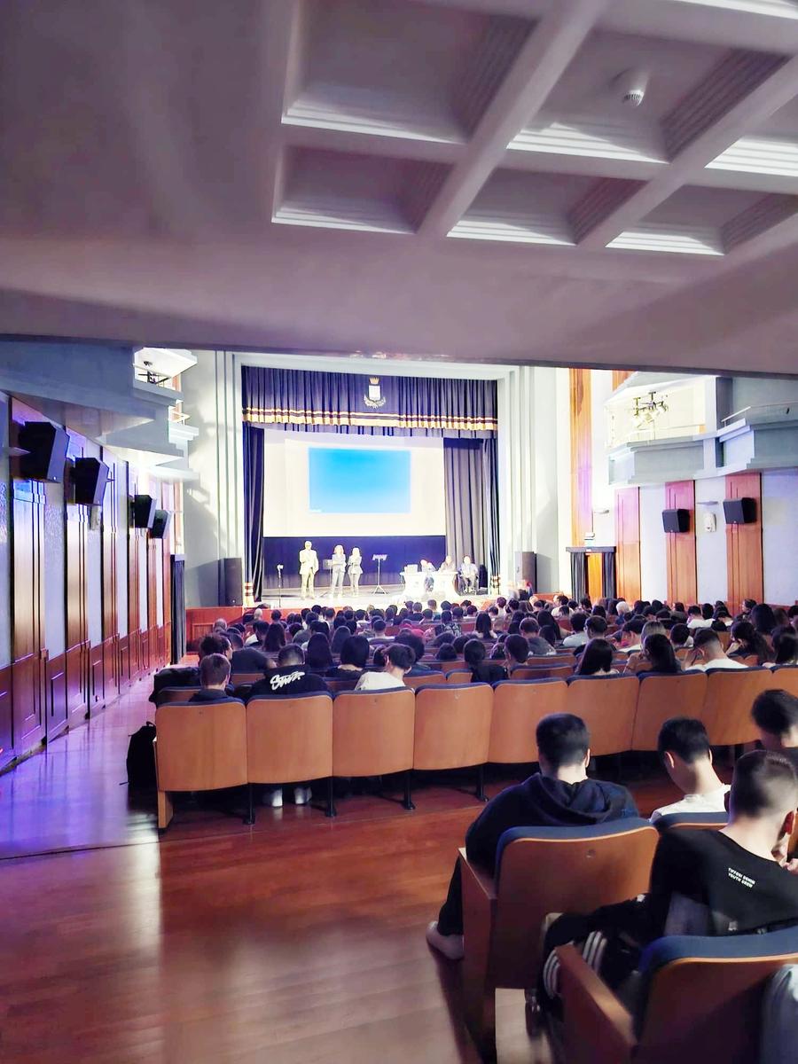 Malattie rare, una giornata di formazione per gli studenti di Carbonia