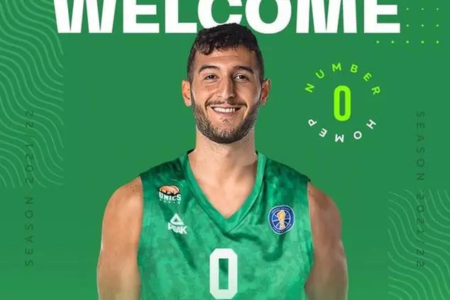 来自 Sassari 的 Marco Spissu 身着 Unics Kazan 球衣（档案/推特）