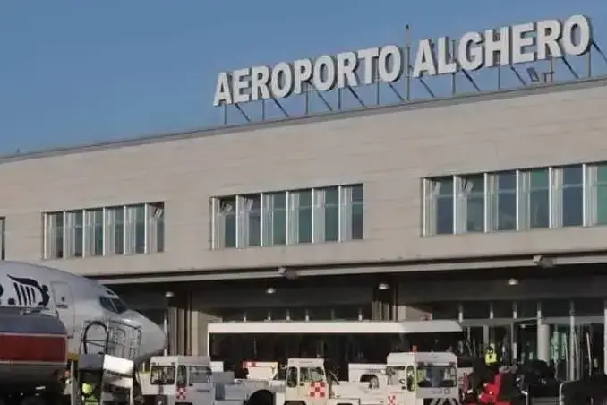 Aeroporto Alghero (L'Unione Sarda)