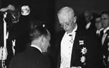 La consegna del Nobel (Wikipedia)