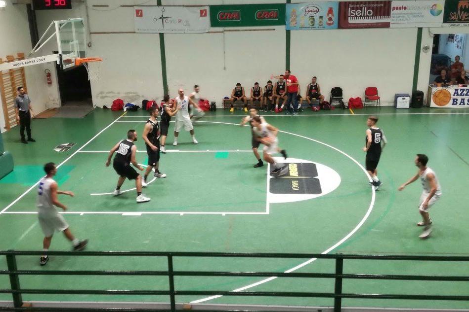 Basket: big match tra Genneruxi e San Salvatore