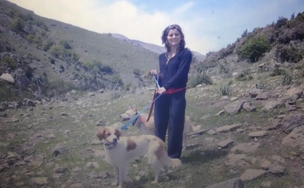 Stefania Farci di Villagrande con Desy e Cucciola
