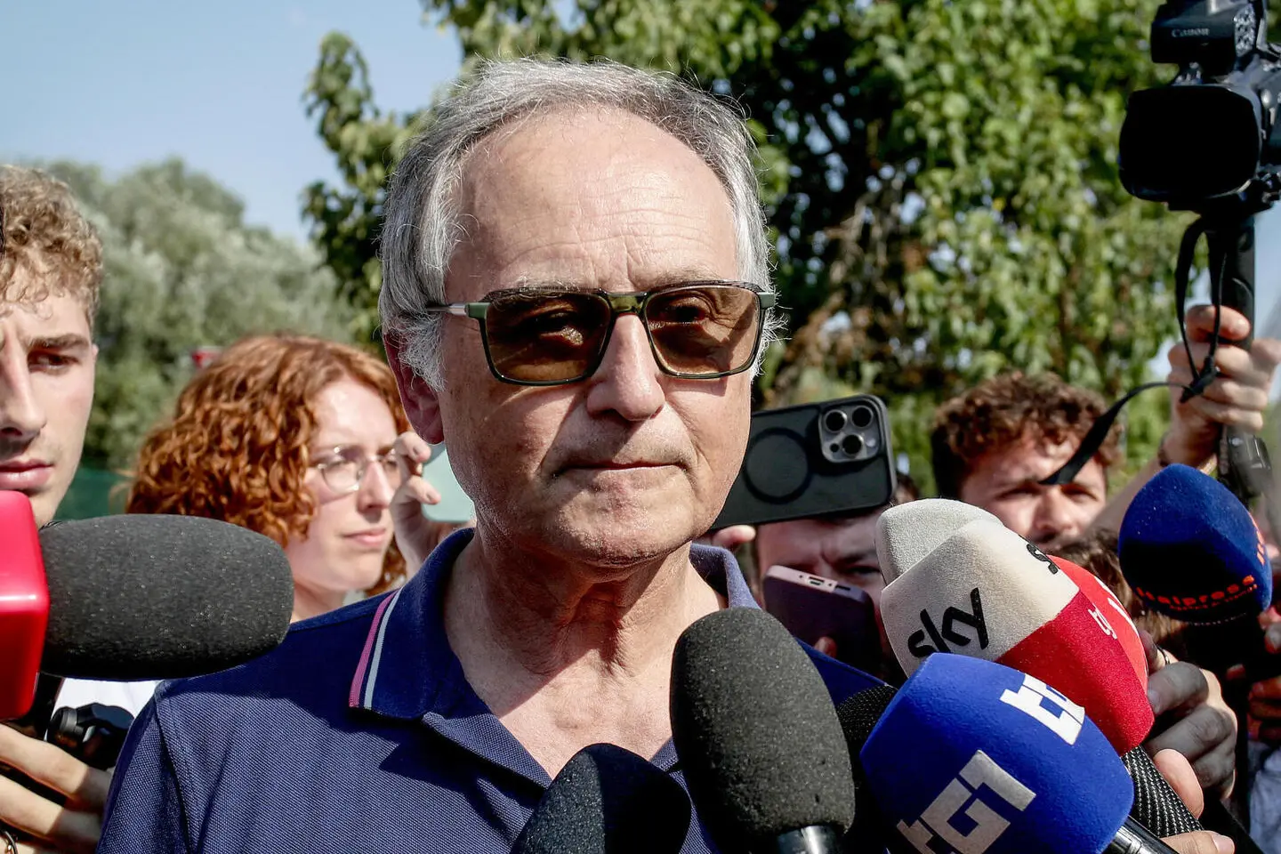Il primo giorno dietro le sbarre: «Studierò inglese»