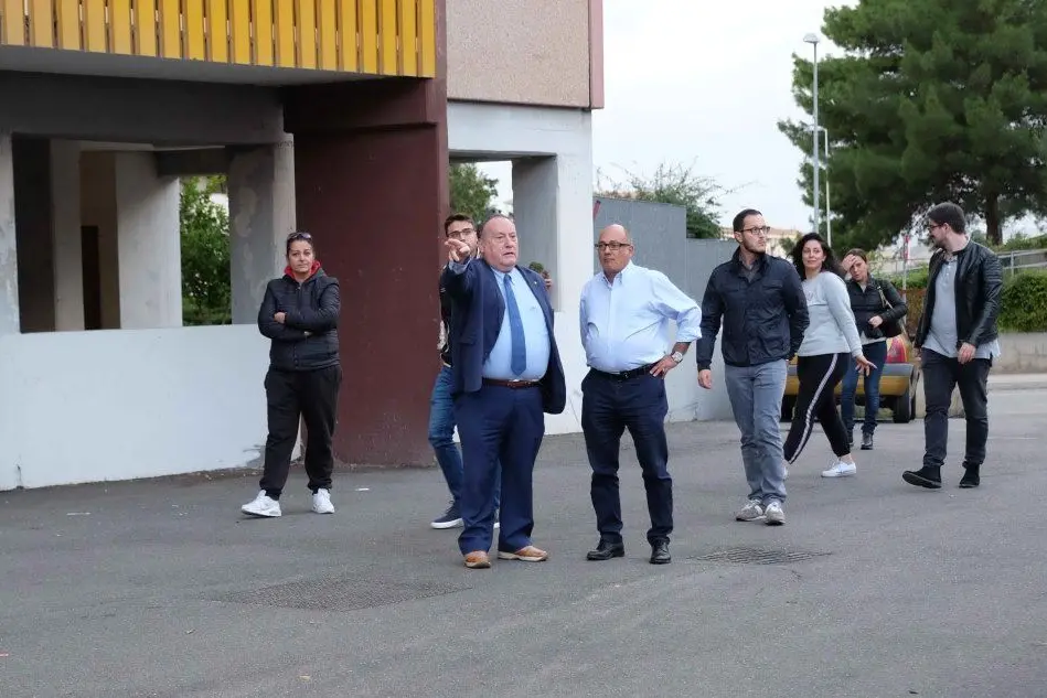 Il sopralluogo (L'Unione Sarda - Ungari)