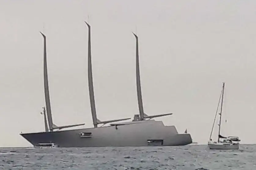 Lo yacht più lungo al mondo