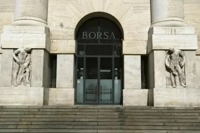 La Borsa di Milano (foto Ansa)