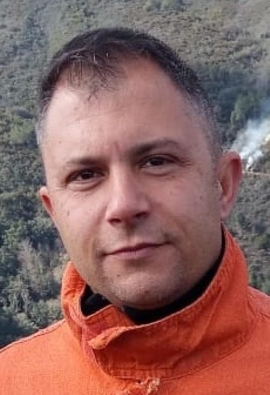 L’allarme dei volontari dell’antincendio: «Terreni invasi da erbacce altissime»