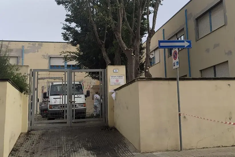 La scuola primaria Borgona (foto L'Unione Sarda - Pala)