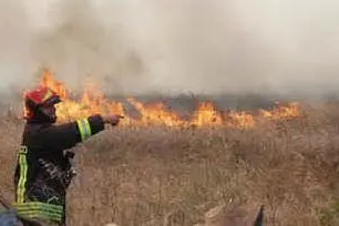 VIGILI AL LAVORO - FOTO SIMBOLO
