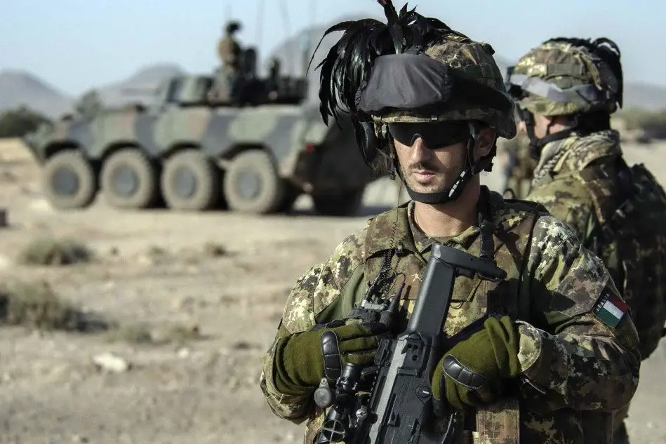 Militari italiani in Afghanistan (Ansa)