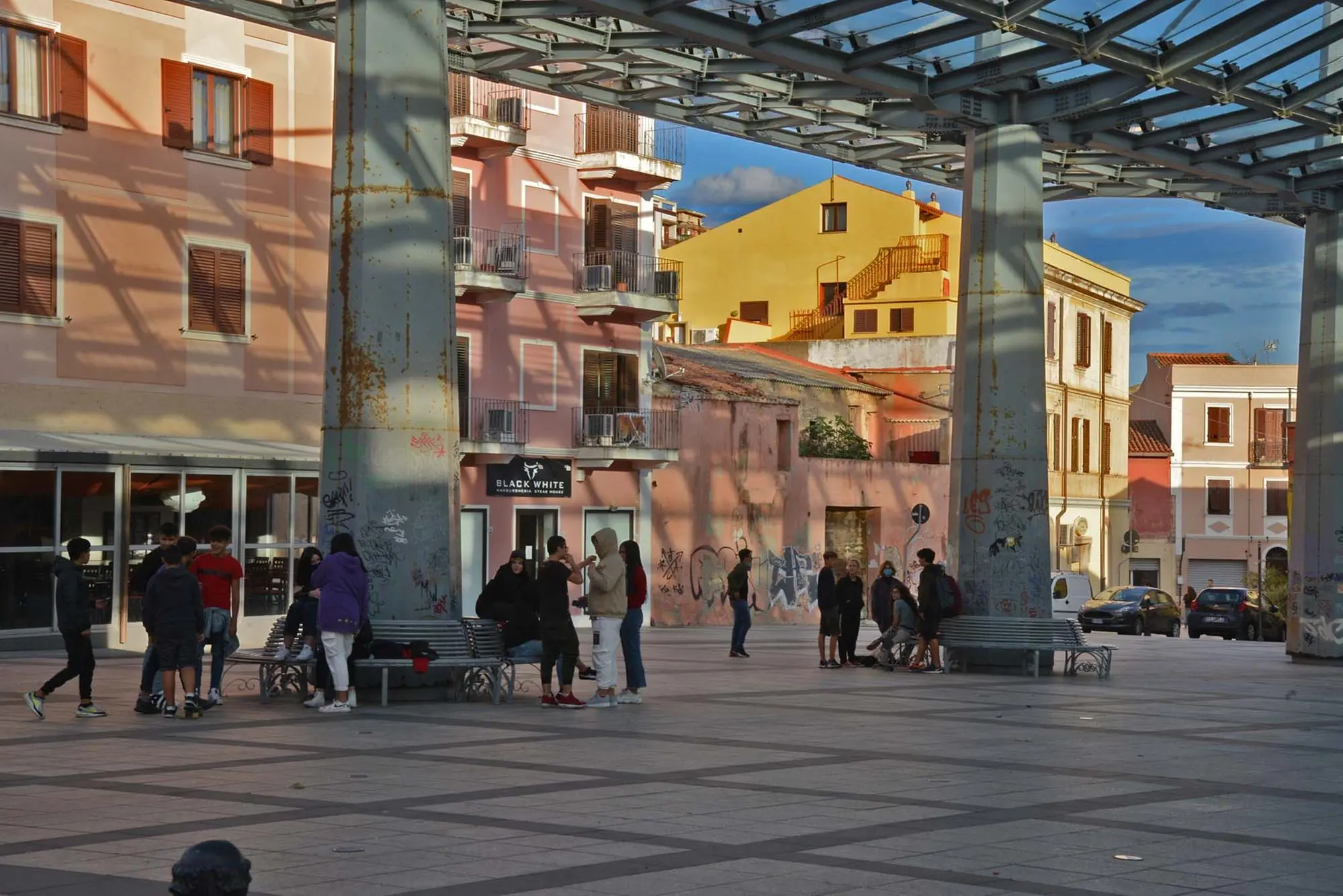 Piazza Mercato a Olbia (Archivio L'Unione Sarda)