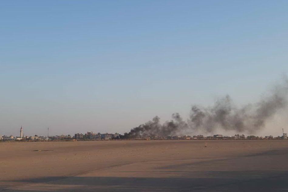 Raid delle forze di Haftar, chiuso l'aeroporto di Tripoli