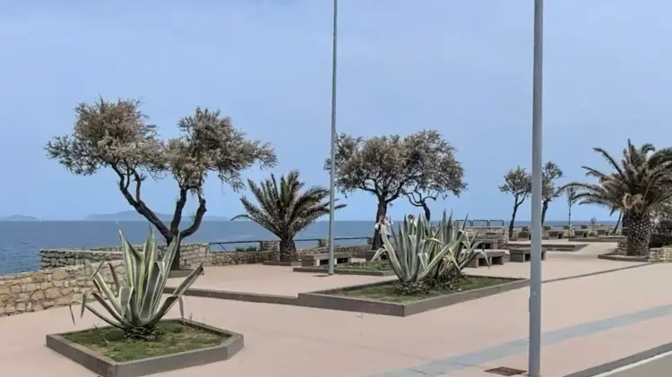 https://immagini.unionesarda.it/version/c:OGY2NTFhNjktY2E1NC00:YTJhMzRlY2MtNjMxZi00/image.webp?f=16:9