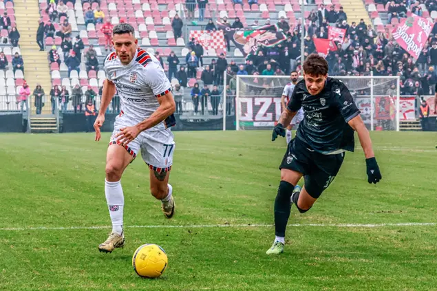 Zecca, autore del momentaneo vantaggio (foto Torres-A. Sanna)