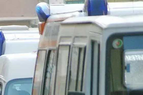 Sul posto le ambulanze del 118 (foto d'archivio)