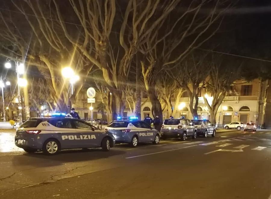 Cagliari, ossicodone nuova frontiera dello sballo: sequestrate 300 pastiglie in piazza del Carmine