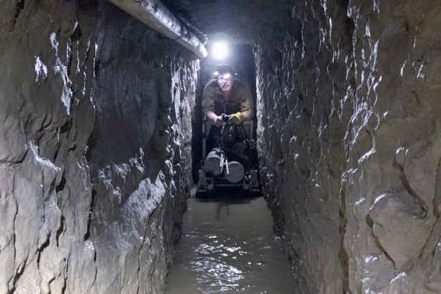 Dal Messico a San Diego: scoperto tunnel-record dei narcos