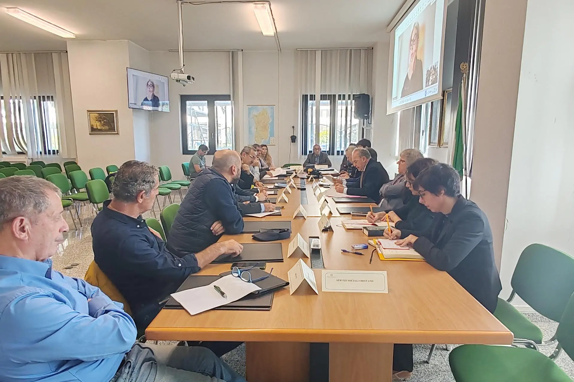 Il vertice (Foto concessa dalla prefettura)