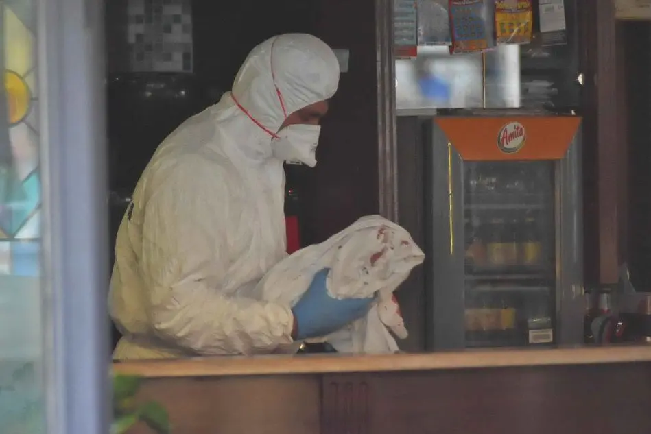 La Scientifica al Moulin Rouge (Ansa)