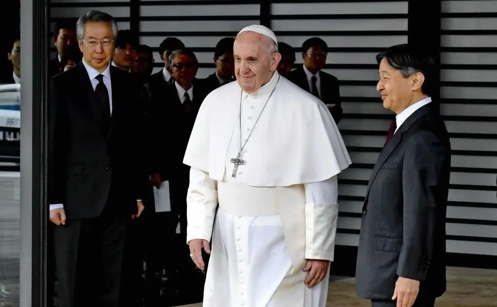 Papa Francesco al palazzo imperiale di Tokyo