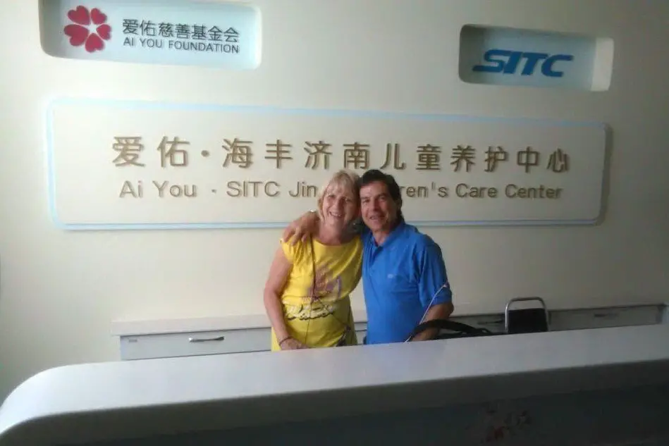Antonio Urru e la presidente nazionale di NAAA in missione in Cina (foto Orbana)