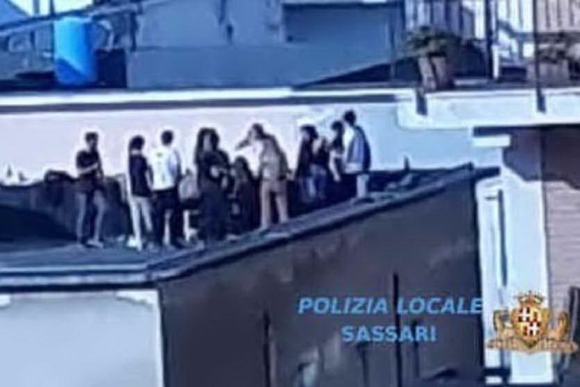 Studenti spagnoli organizzano un party a Sassari: arriva la stangata