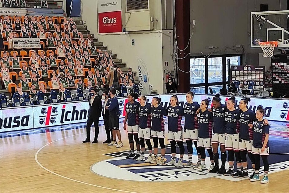 La Dinamo femminile (foto Marras)