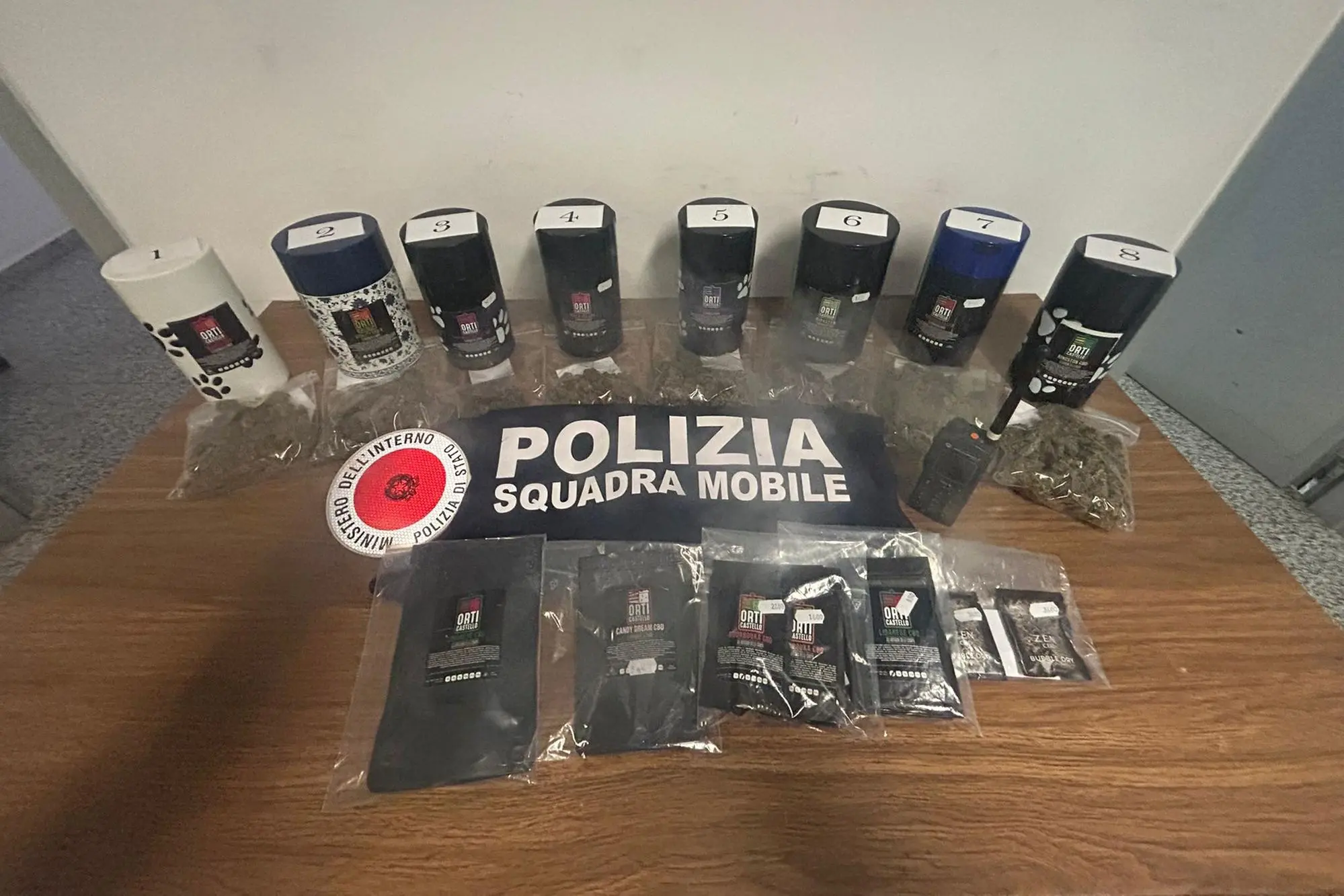 La droga sequestrata a Oristano (foto Polizia di Stato)