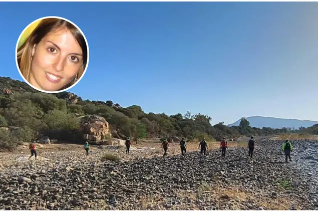 Le ricerche sul Rio Picocca a secco, nel tondo Francesca Deidda (foto concessa)