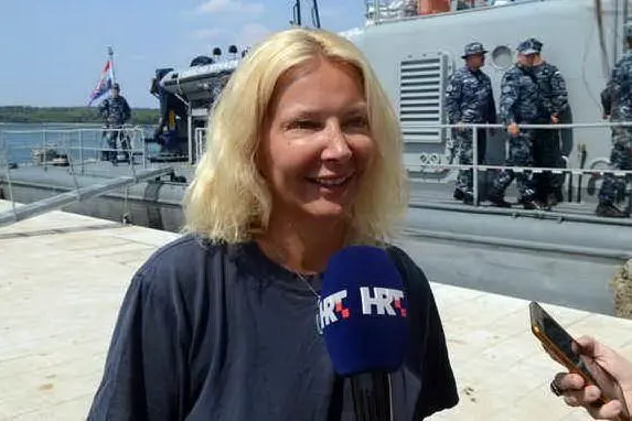 La donna intervistata dalla tv croata