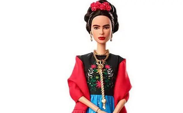 Barbie-Frida Kahlo