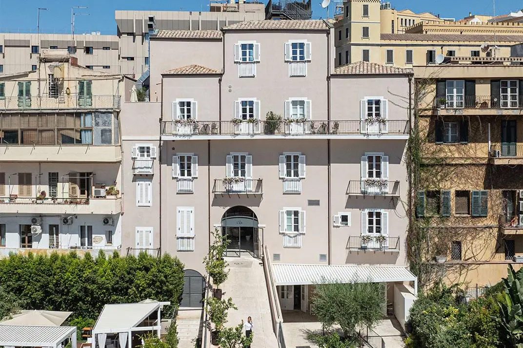 Un'immagine di Casa Clàt, nel centro di Cagliari