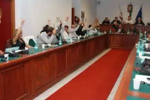 Il momento del voto alla Provincia Gallura. Foto Antonio Satta