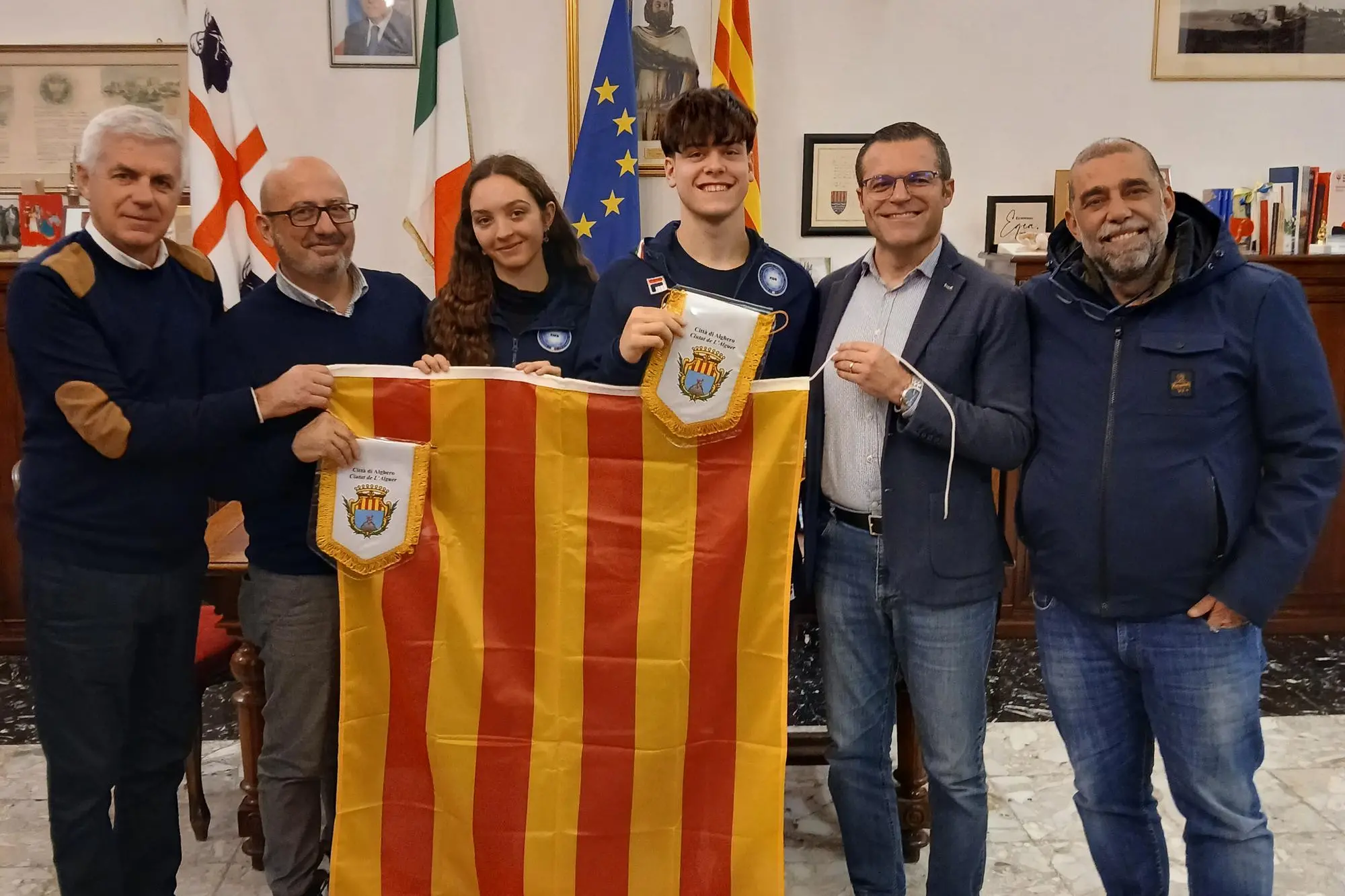 L'incontro dei due pattinatori con il sindaco Cacciotto