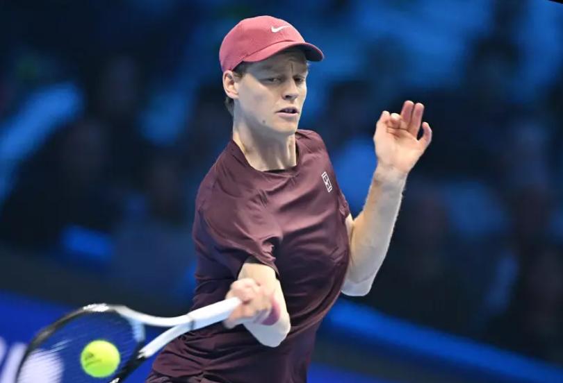 Finals, Sinner buona la prima: sconfitto Auger Aliassime