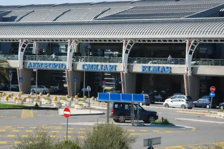 L'aeroporto di Elmas (L'Unione Sarda)
