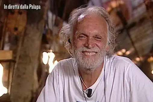 Riccardo Fogli all'Isola dei famosi (foto da frame video)