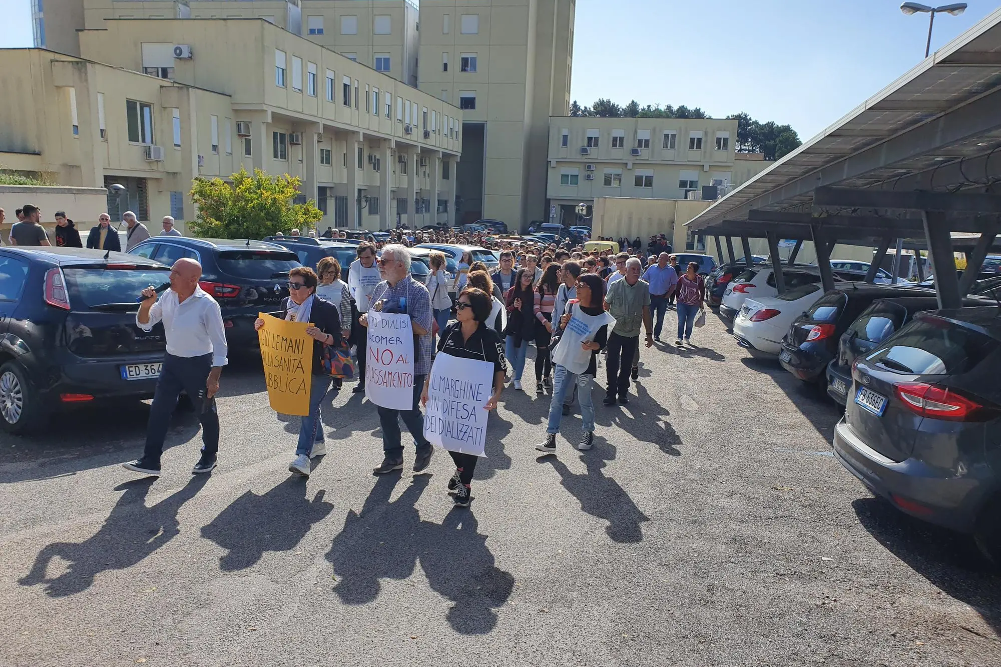 Una recente manifestazione per la sanità (foto Oggianu)