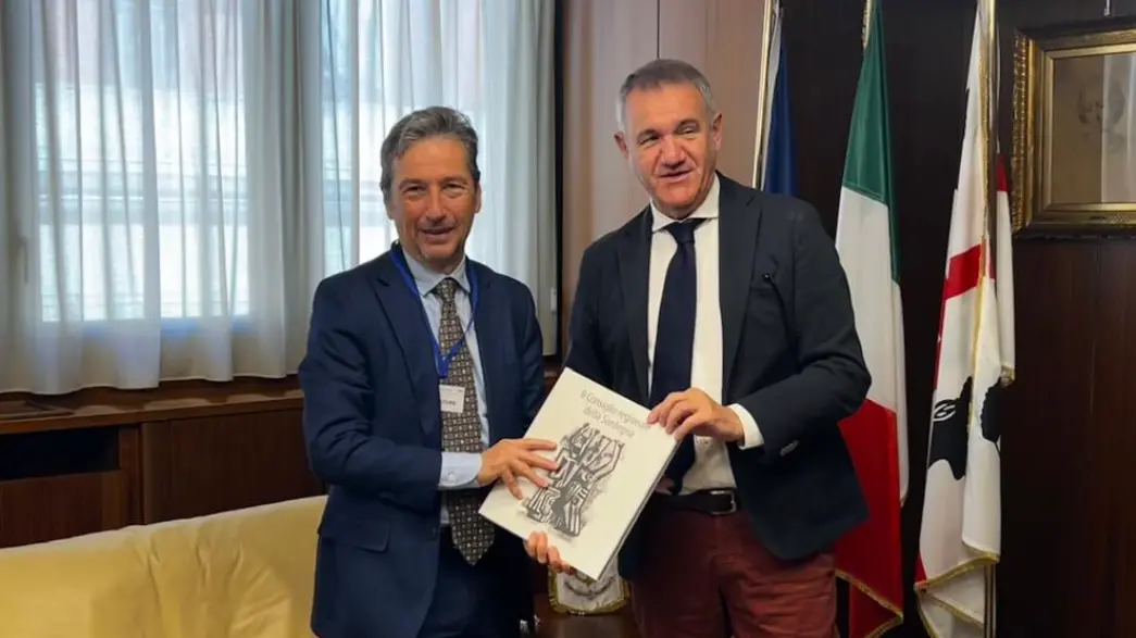 https://immagini.unionesarda.it/version/c:OTFmZTQ2NWItYTU2Mi00:Y2JkZTkxNDItYzBlYS00/image.webp?f=16:9