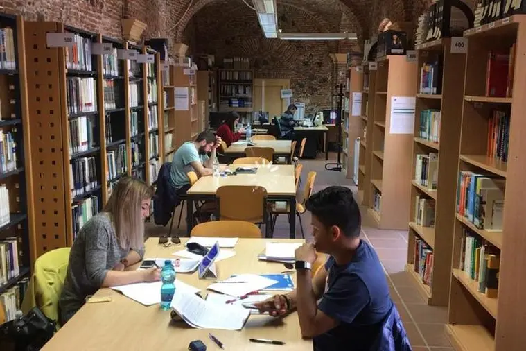 La biblioteca dell’Università di Oristano.