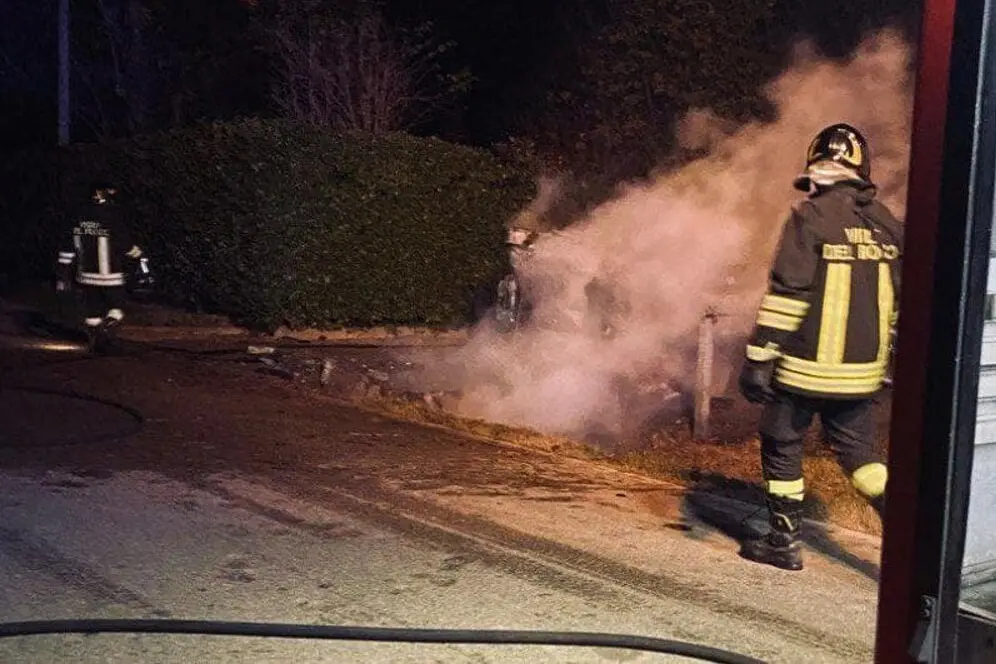 I vigili del fuoco sul posto