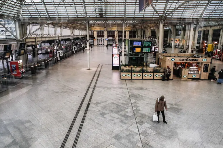 La Gare de Lyon a Parigi (Ansa)