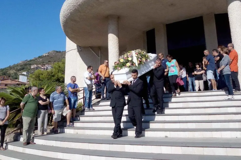 Arbus, Funerali di Silvia Garbarino (foto Angelo Cucca)