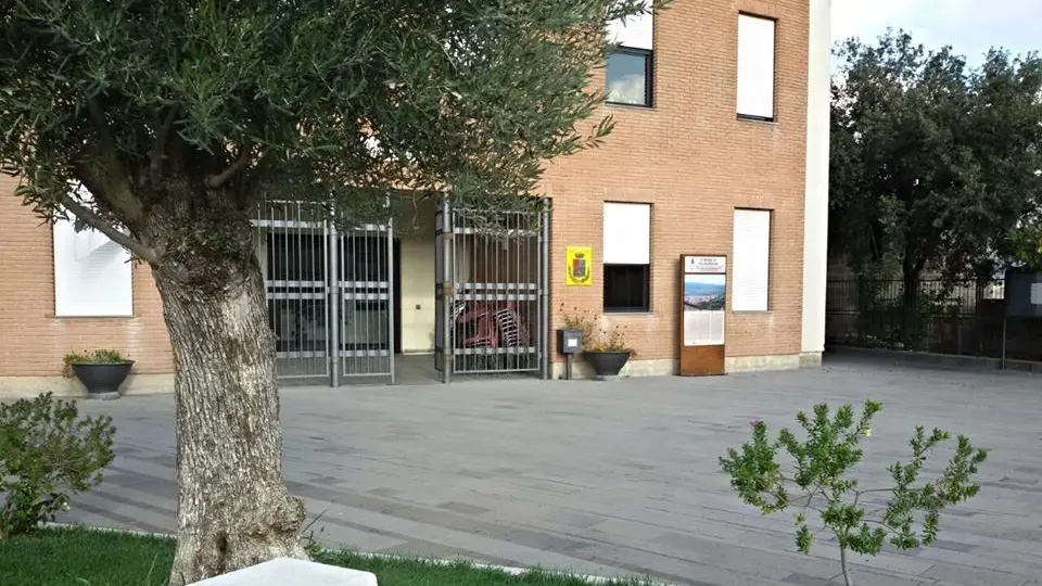 https://immagini.unionesarda.it/version/c:OTIzYzMzYzgtOGNlYS00:ZjAzOGM0YTEtNzA1Yy00/image.webp?f=16:9