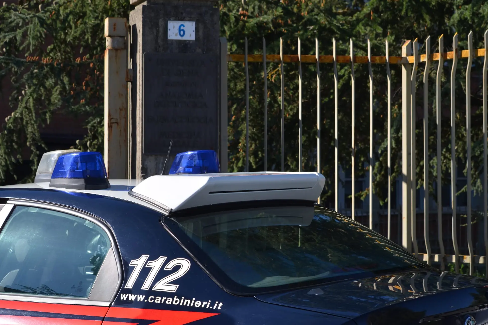 Un'auto dei carabinieri (foto concessa)