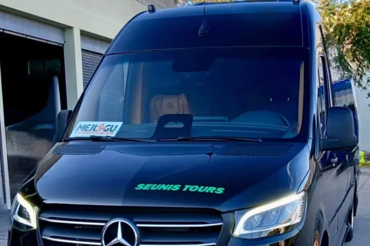 Il bus a servizio nel Meilogu ( foto concessa)