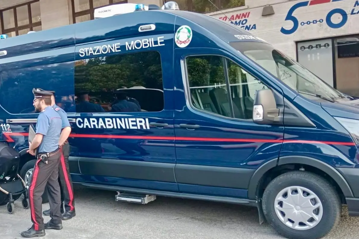 La nuova stazione mobile dei carabinieri a Cagliari