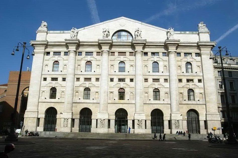 Borse europee poco mosse, Milano chiude in positivo